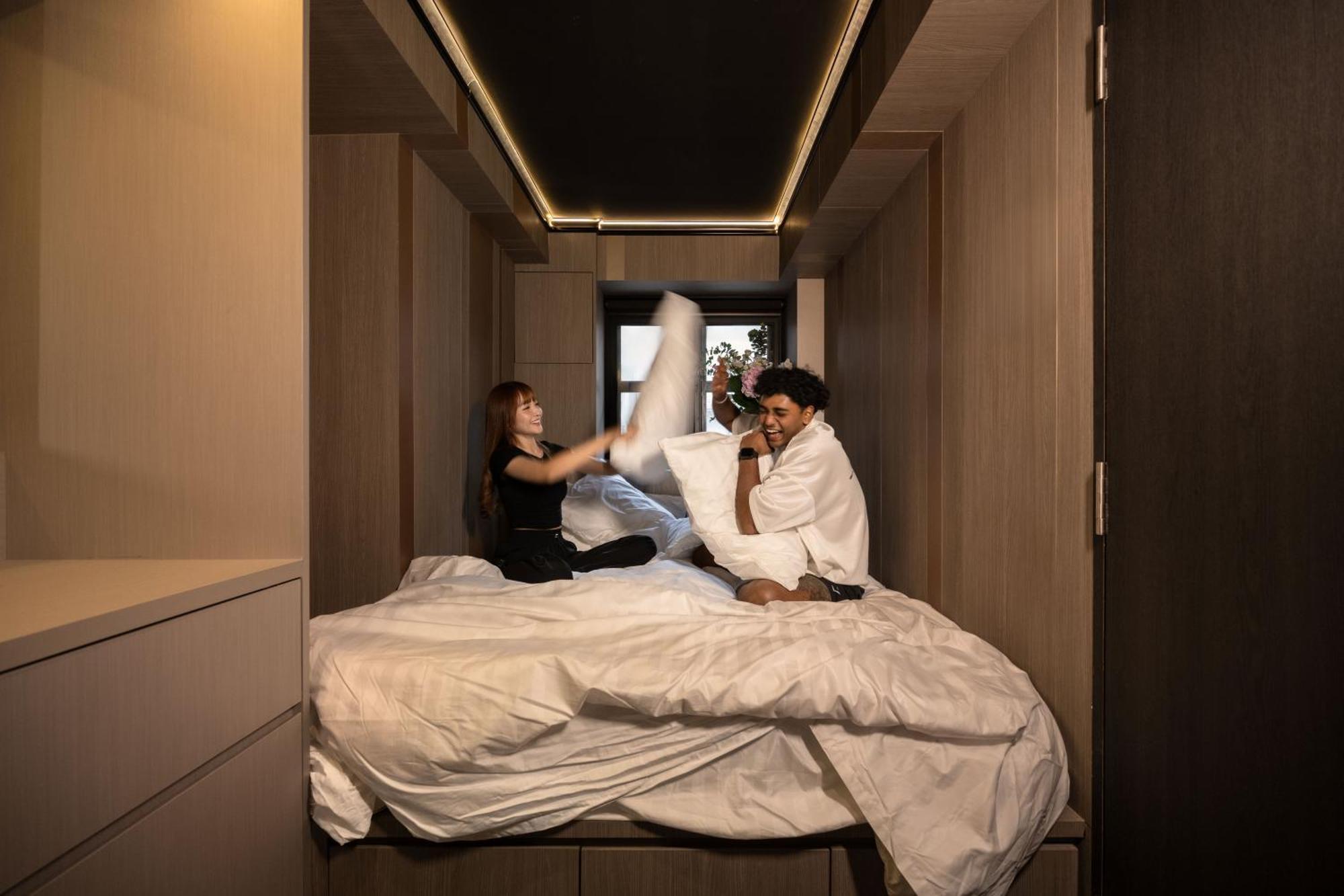 Cube Social Boutique Capsule Hotel At Boat Quay Singapur Exterior foto