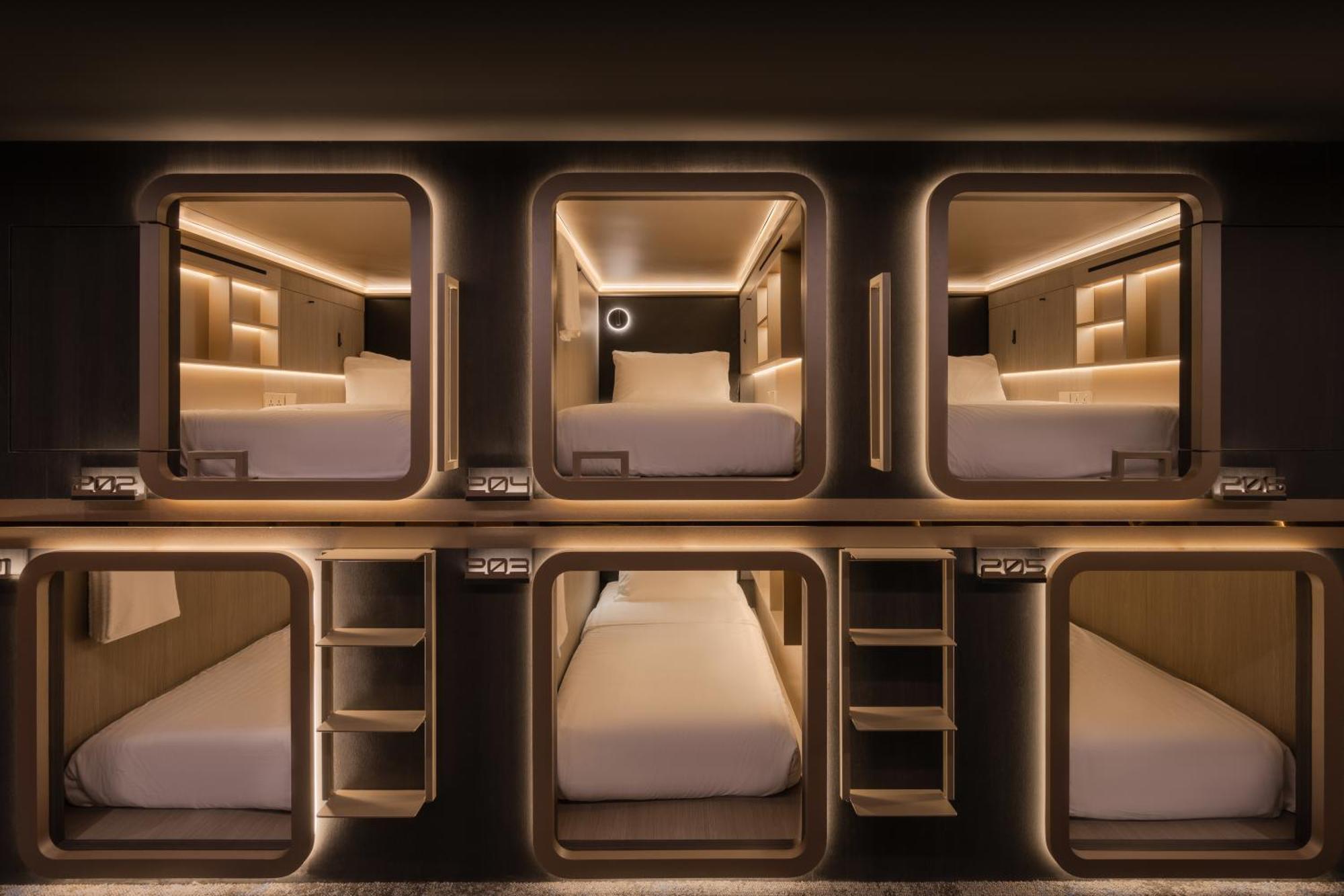 Cube Social Boutique Capsule Hotel At Boat Quay Singapur Exterior foto